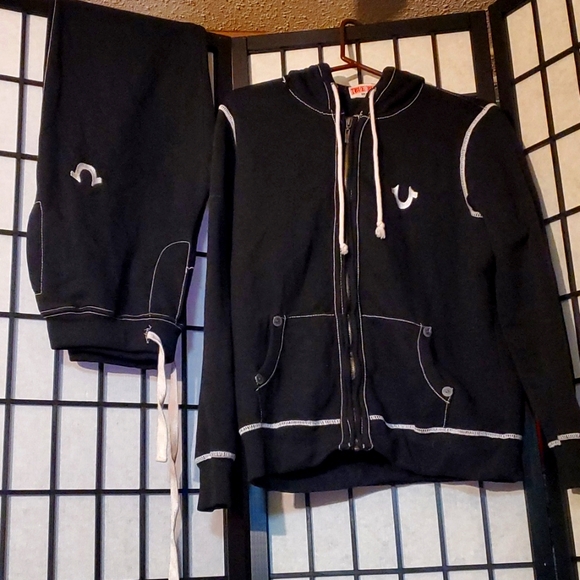 True religion outfit   size medium - Picture 3 of 3